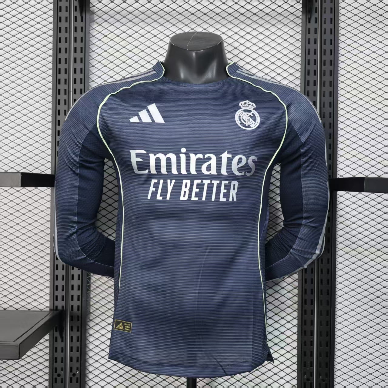 Real Madrid Away Jersey 2025/26 - Player Verison ( Long Sleeve )