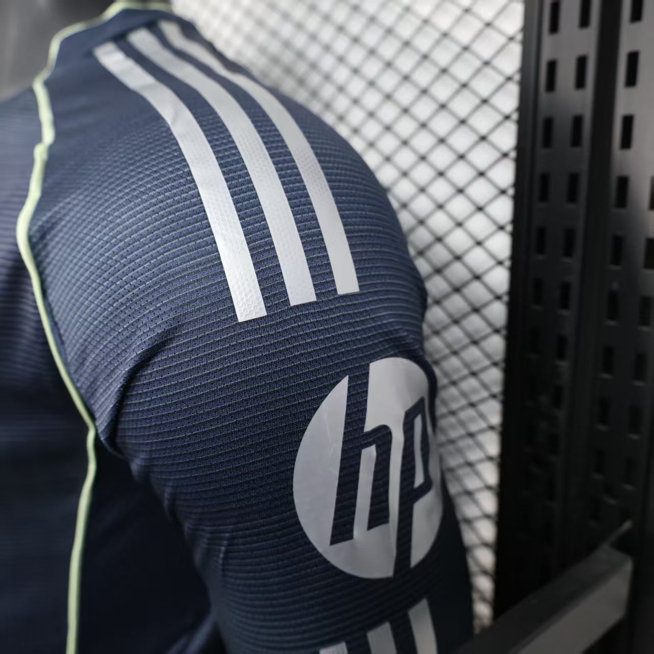 Real Madrid Away Jersey 2025/26 - Player Verison ( Long Sleeve )
