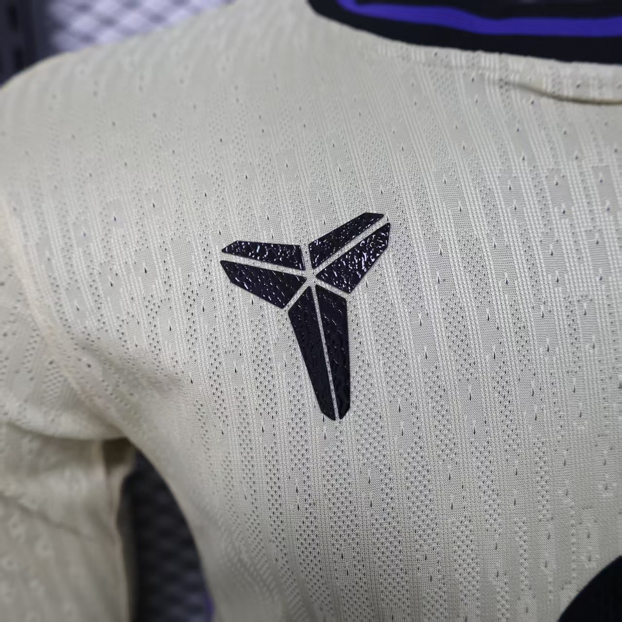 Barcelona Away Jersey 2025/26 - Player Verison ( Long Sleeve )