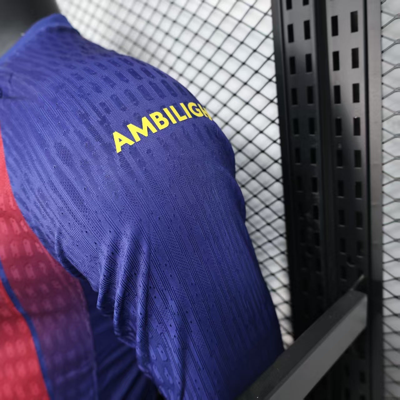Barcelona Home Jersey 2025/26 - Player Verison ( Long Sleeve )