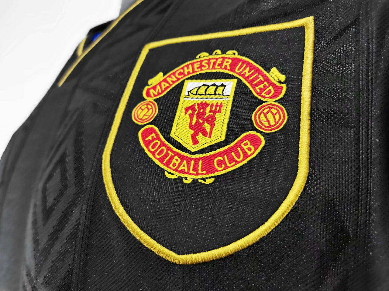 Manchester United Away 1993/94 - Mirror Original Version