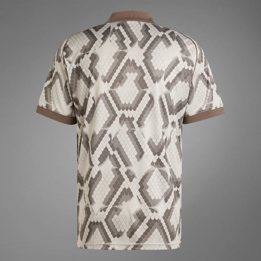 Bayern Munich BSTN Jersey 2025/26 - Fan Version