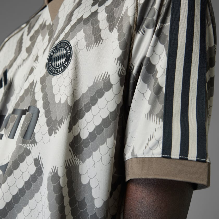 Bayern Munich BSTN Jersey 2025/26 - Fan Version