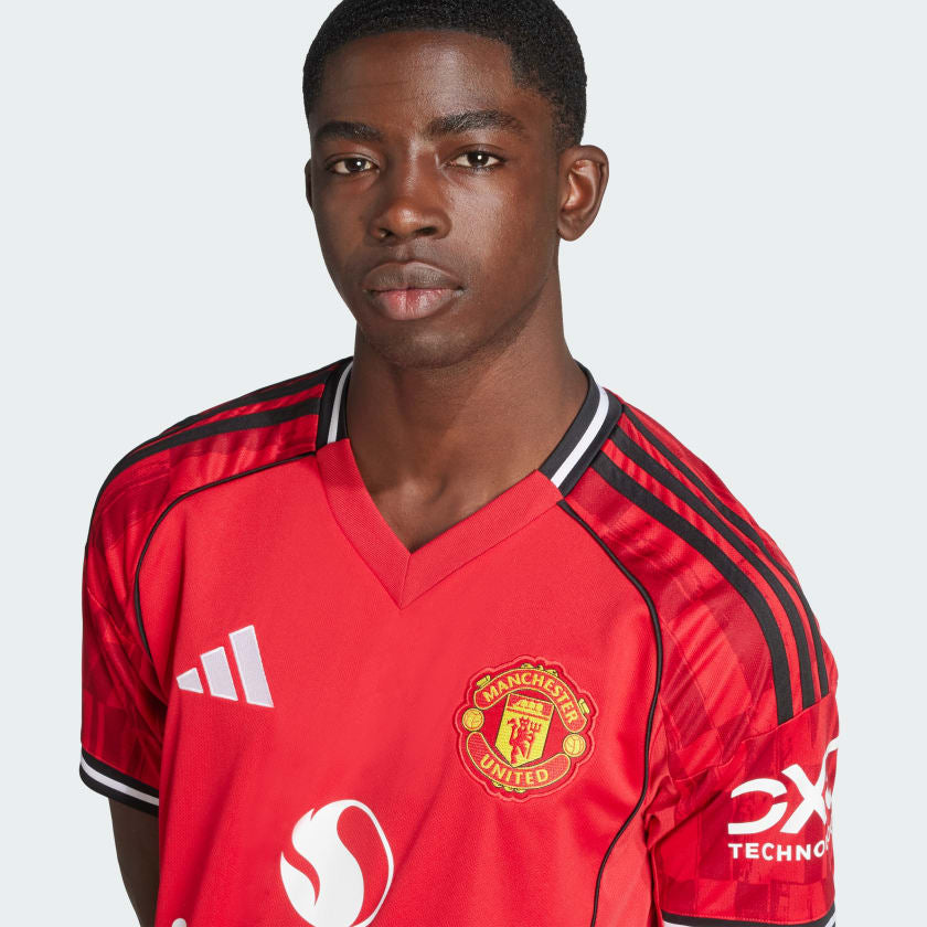 Manchester United Home Jersey 2025/26 - Fan Version