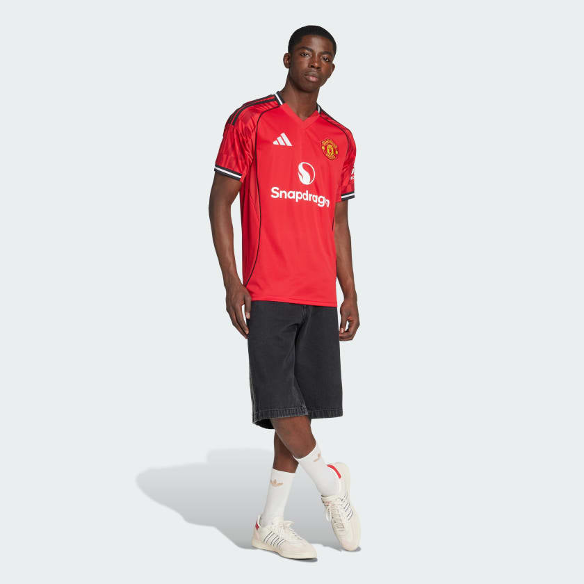 Manchester United Home Jersey 2025/26 - Fan Version