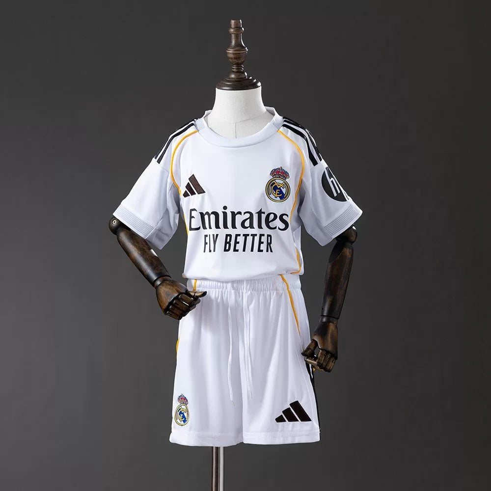Real Madrid Home Kids Kit 2025/26 - #10 Mbappe Print
