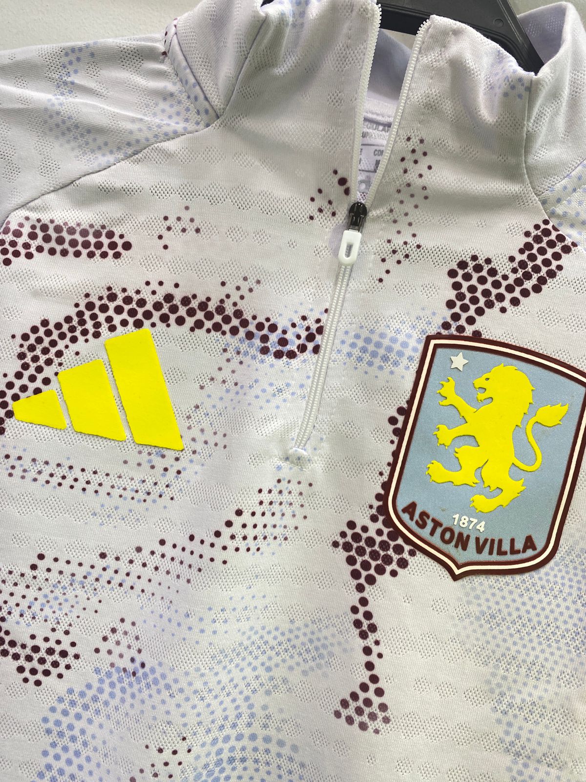 Aston Villa Track 2025/26 - Premium Version