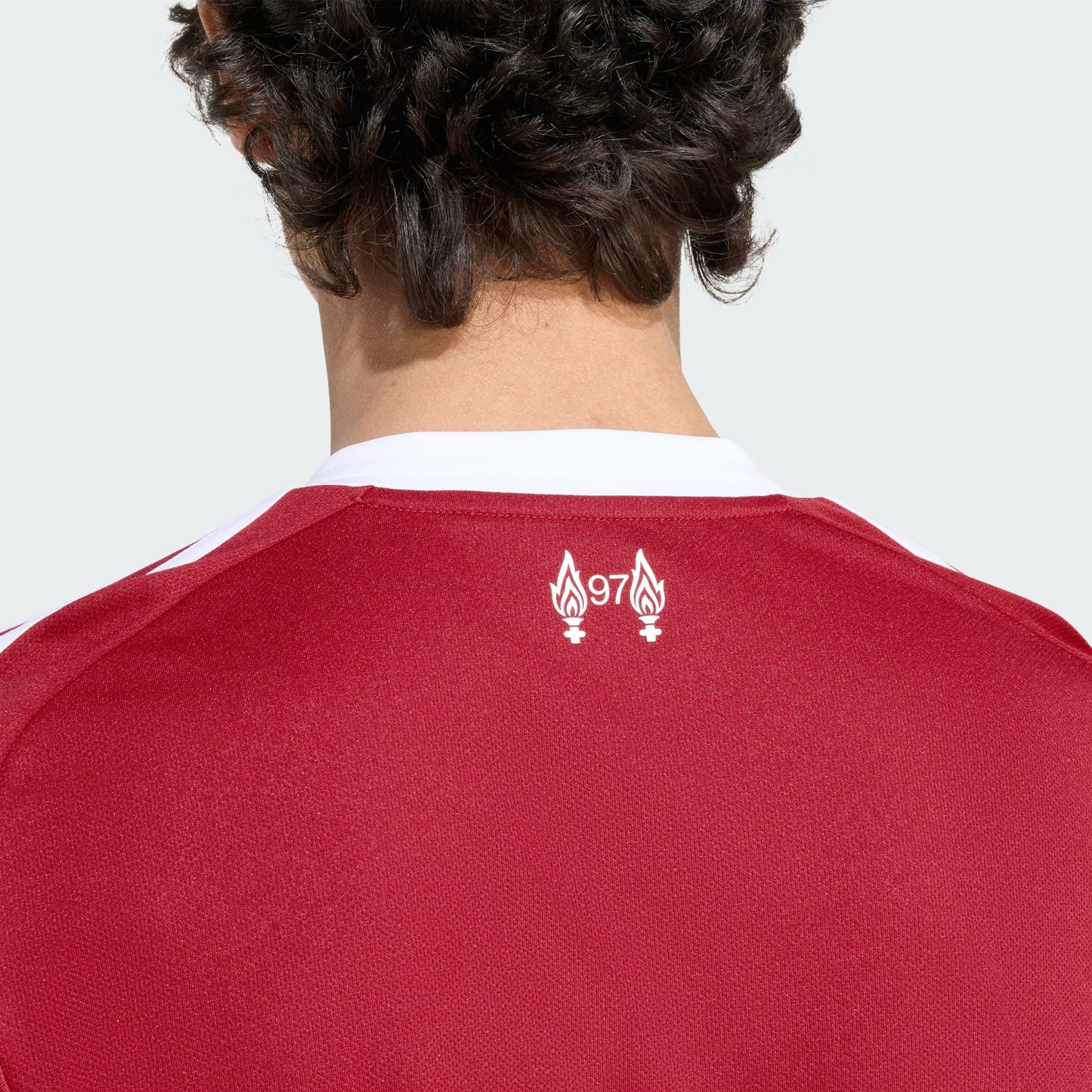Liverpool Home Jersey 2025/26 - Fan Version