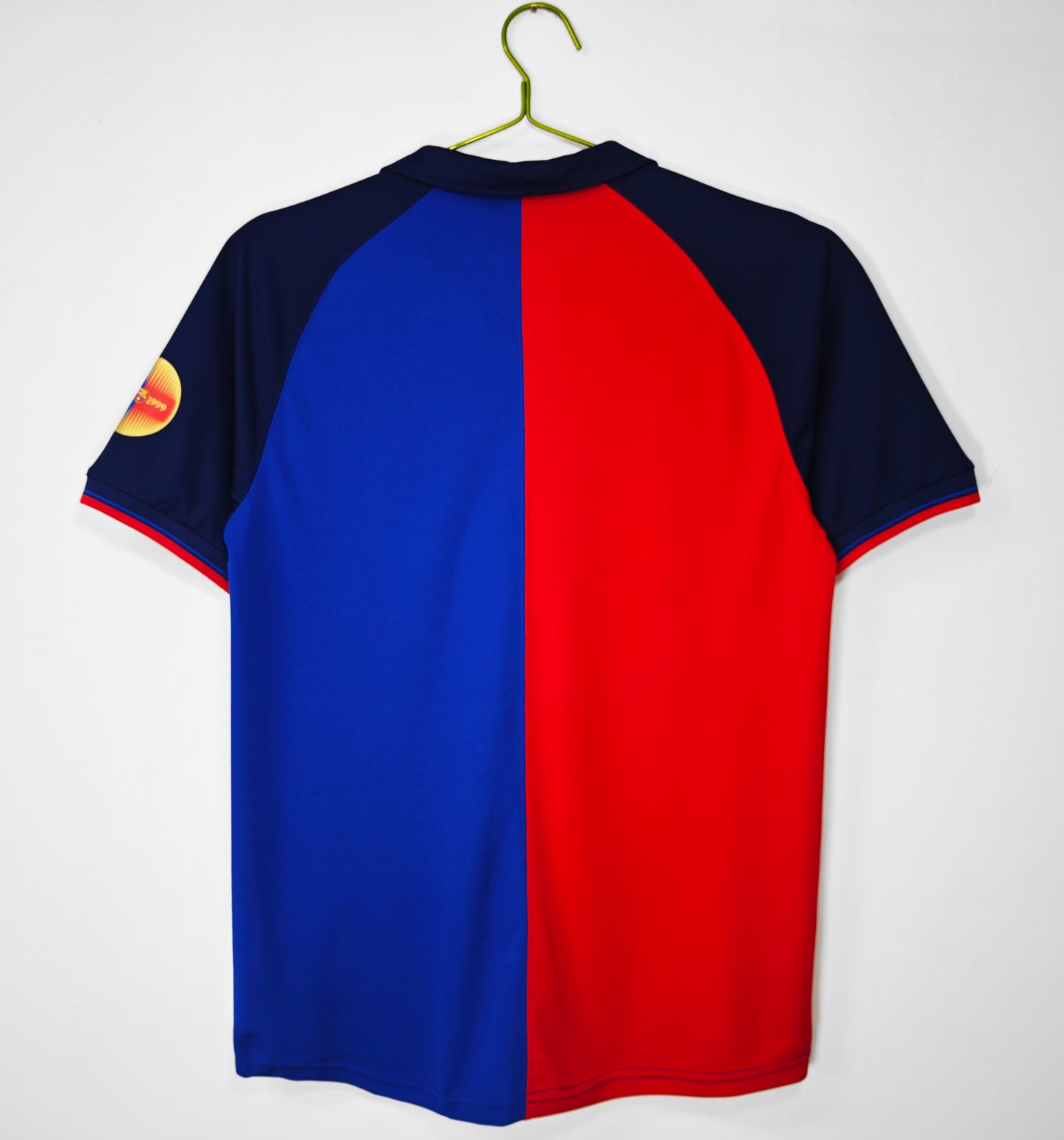 Barcelona 1999/00 - Mirror Original Version