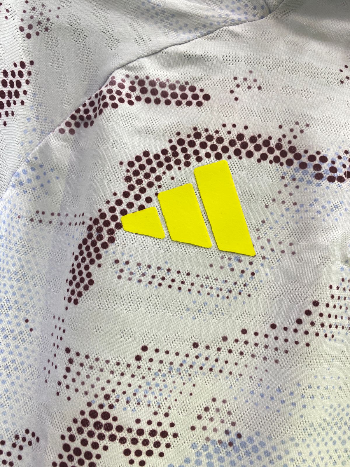 Aston Villa Track 2025/26 - Premium Version