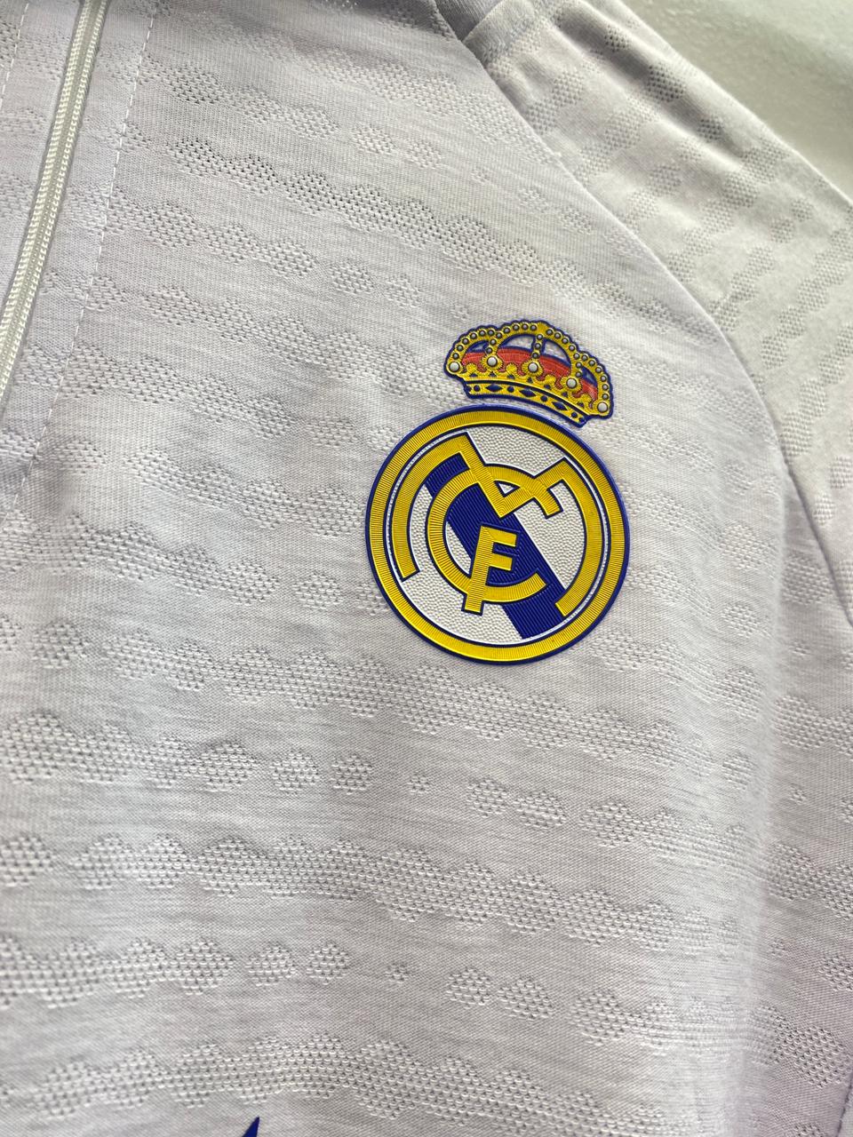 Real Madrid White Track 2025/26 - premium Version