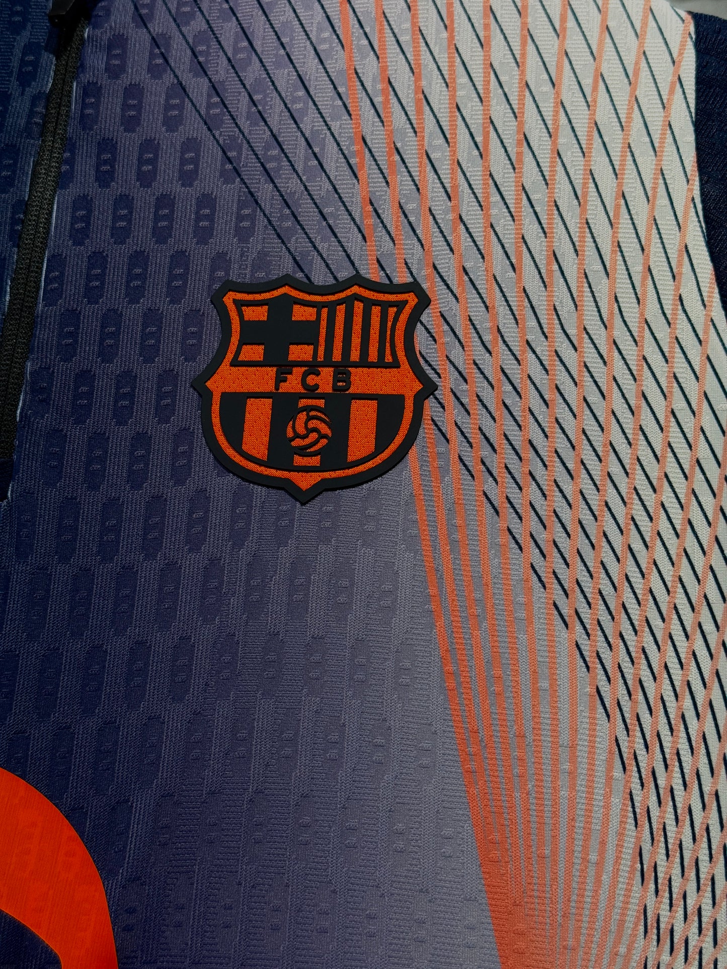 Barcelona Orange Track 2025/26 - Player Version