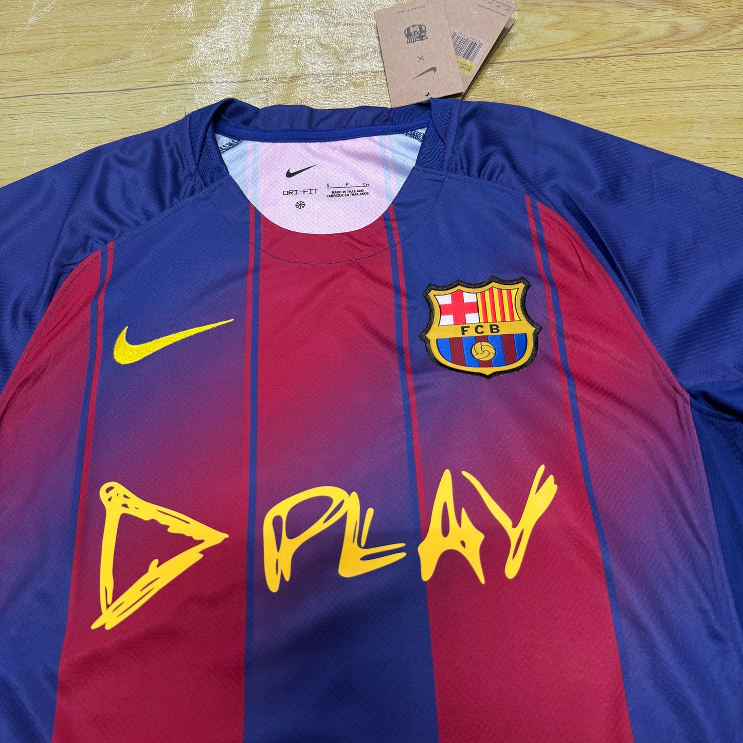 Barcelona X Ed Sheeran Jersey 2025/26 - El Clàsico Fan Version ( Special Size )