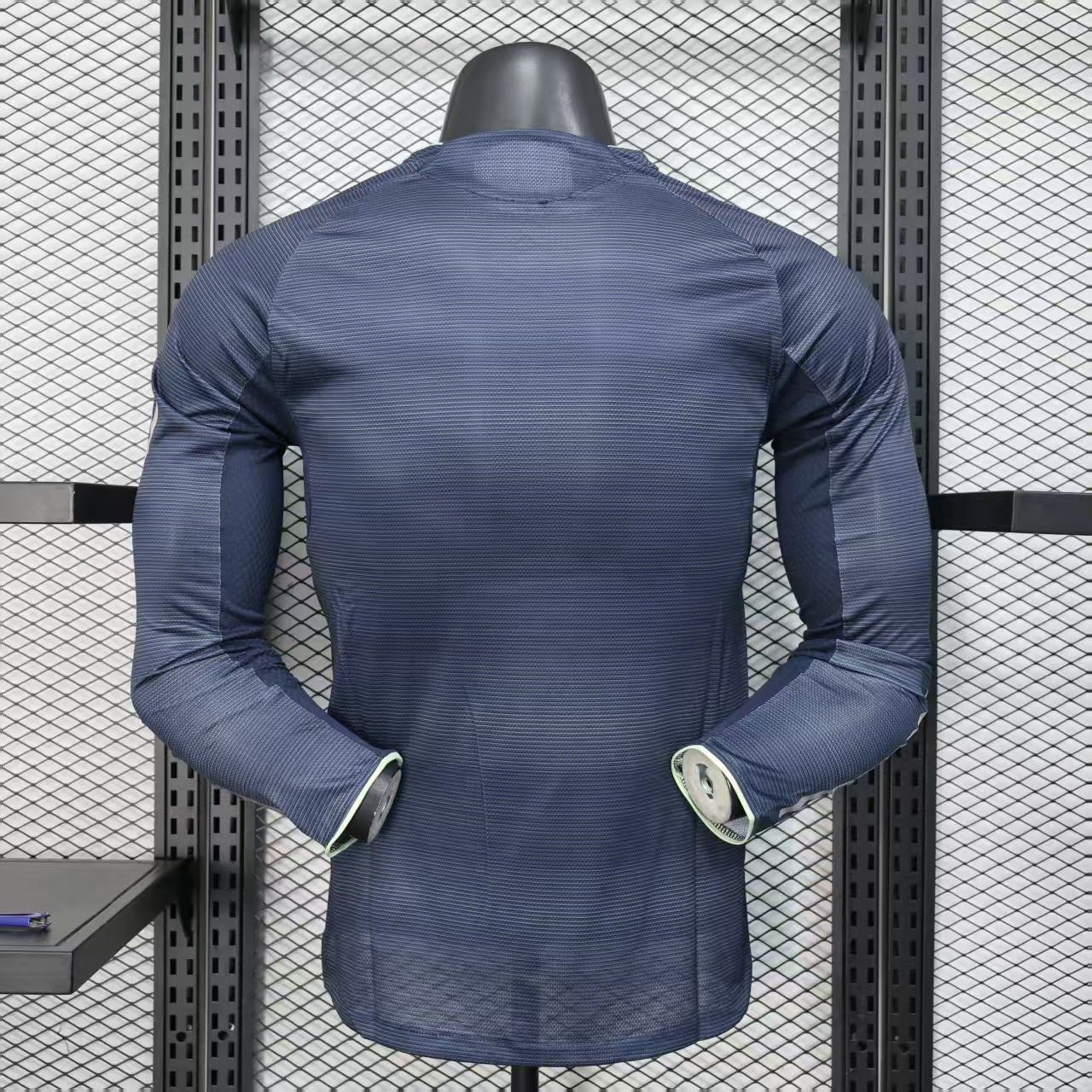 Real Madrid Away Jersey 2025/26 - Player Verison ( Long Sleeve )