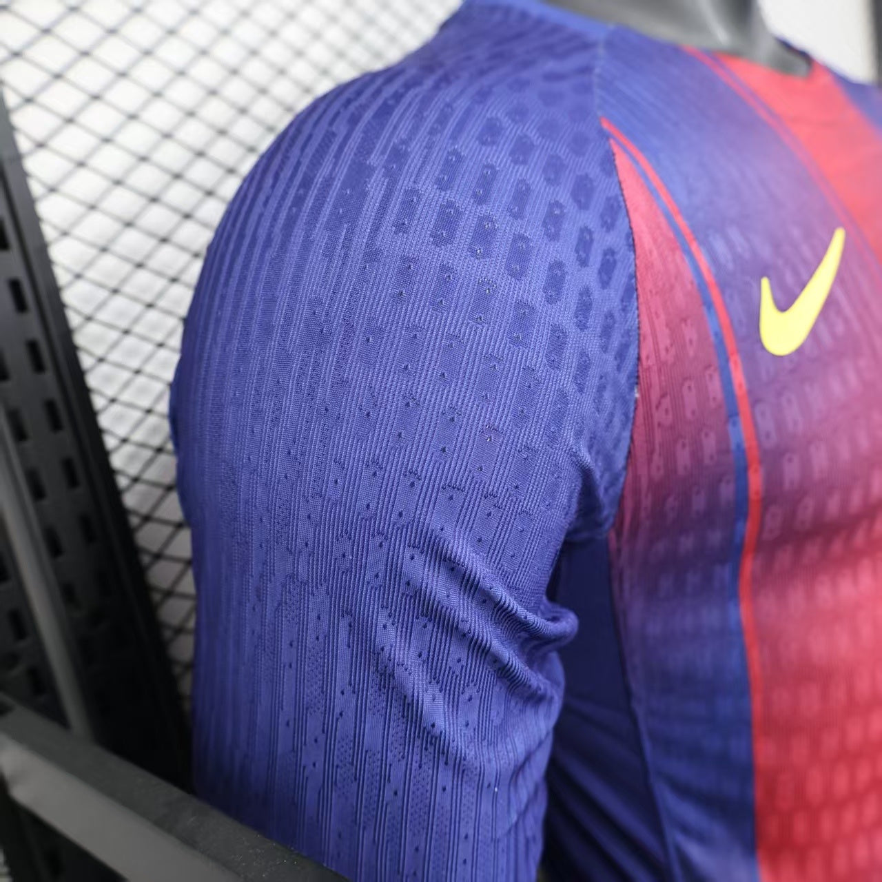 Barcelona Home Jersey 2025/26 - Player Verison ( Long Sleeve )