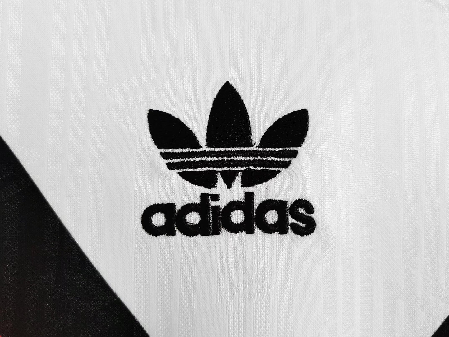 Germany 1990 - Mirror Original Version