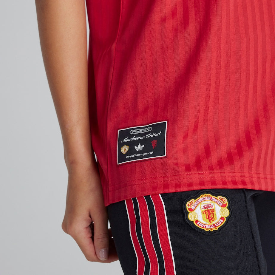 Manchester United Red Icons Jersey 2025/26 - Fan Version