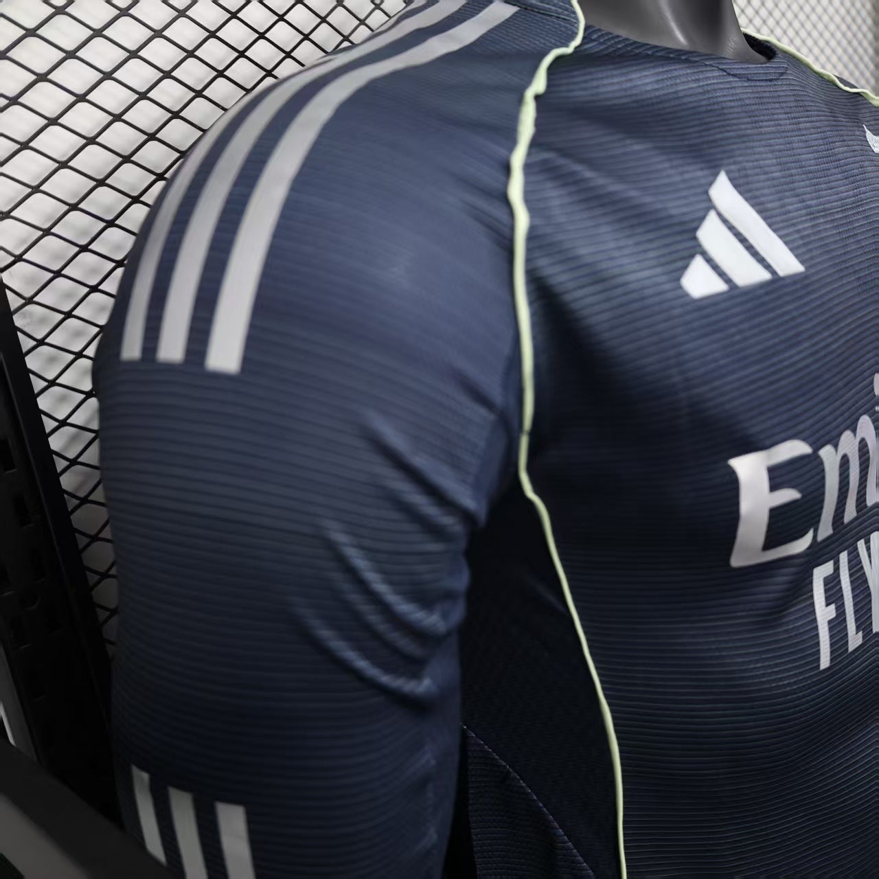 Real Madrid Away Jersey 2025/26 - Player Verison ( Long Sleeve )