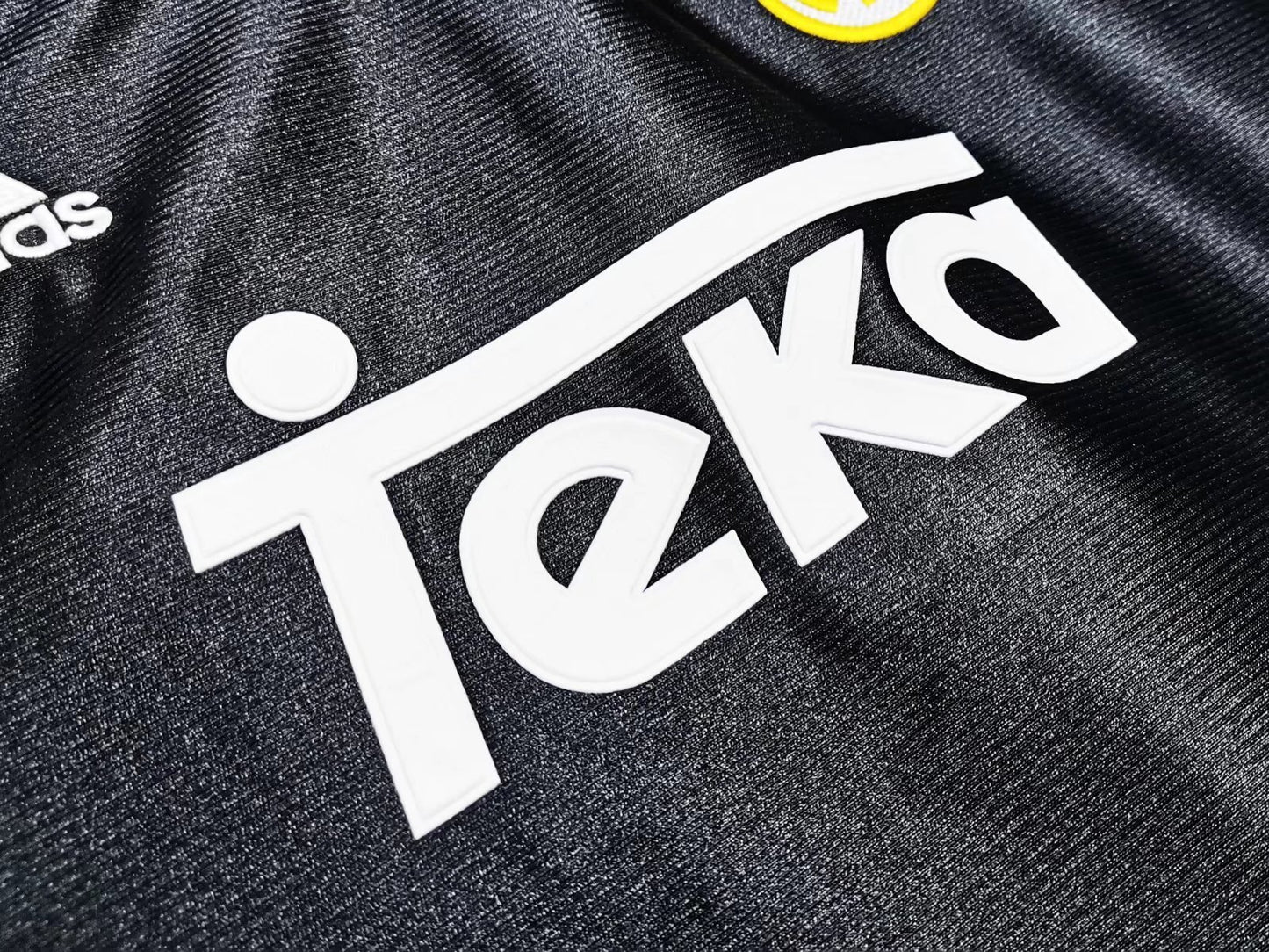 Real Madrid Away 1999/00 - Mirror Orginal Version