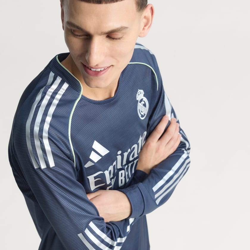 Real Madrid Away Jersey 2025/26 - Player Verison ( Long Sleeve )