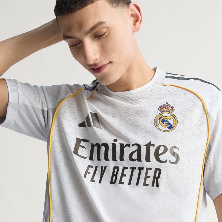 Real Madrid Home Jersey 2025/26 - Player Version