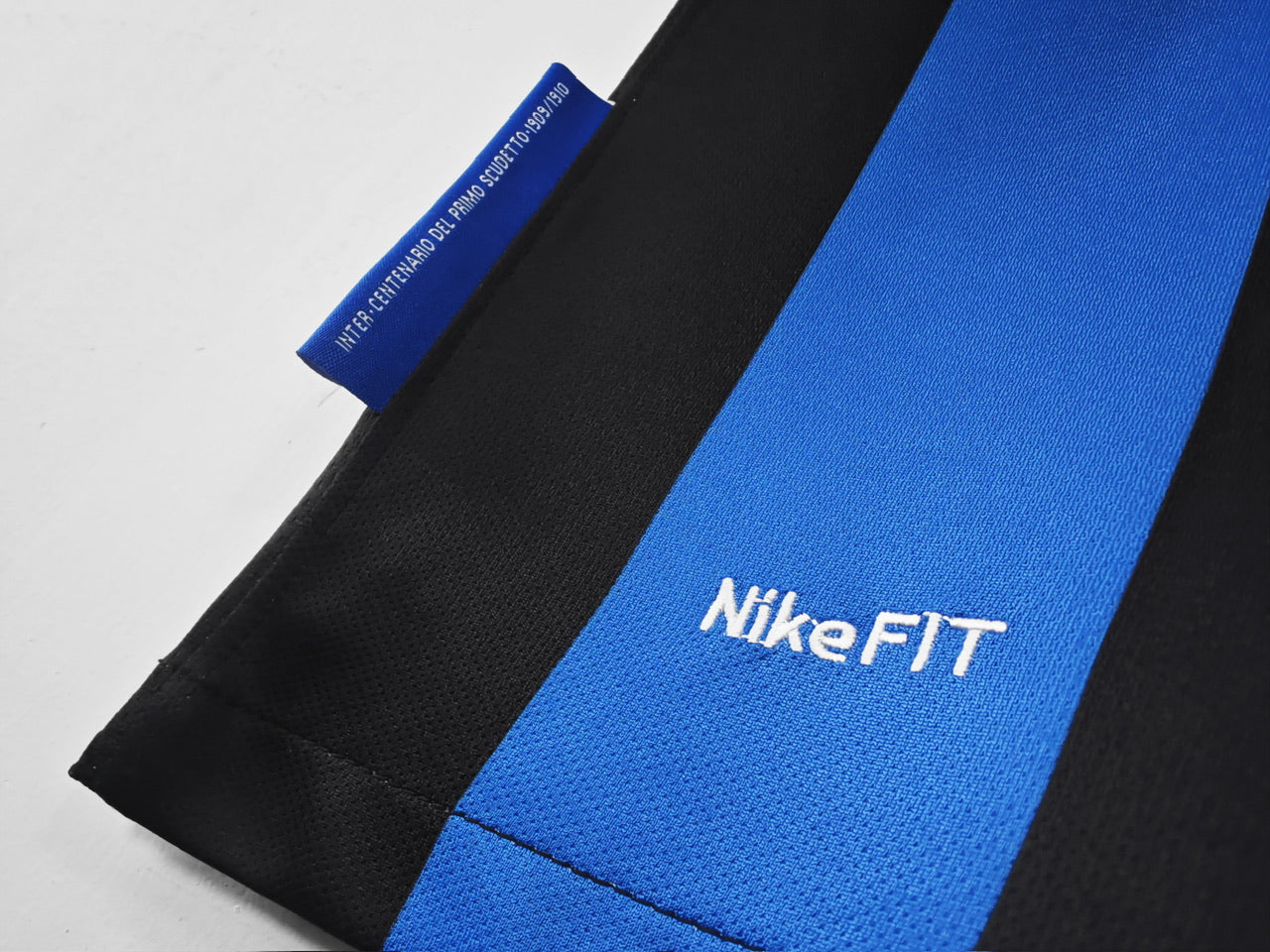 Inter Milan 2009/10 - Mirror Original Version