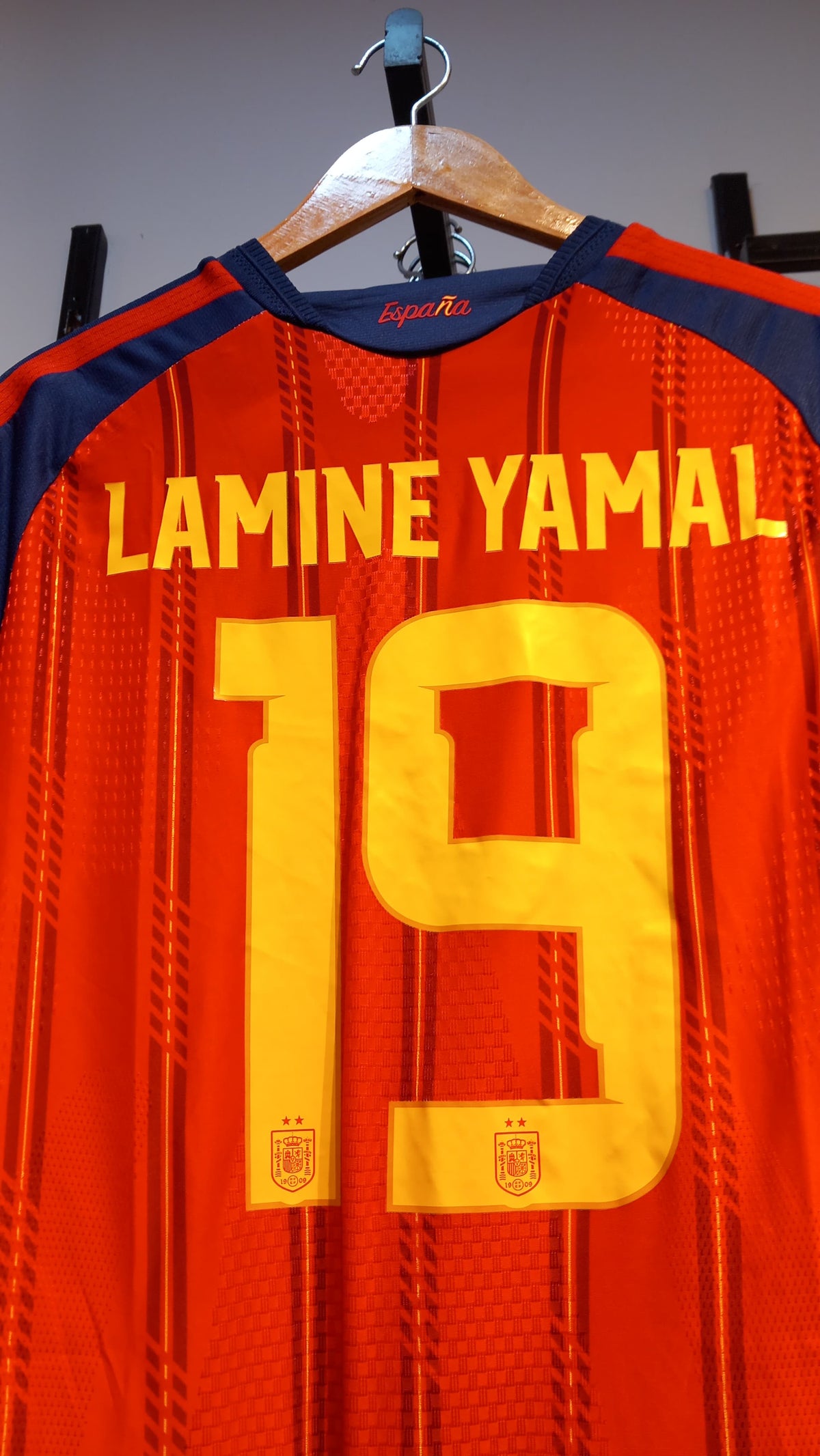 Spain Home Jersey 2026/27 - #19 Yamine Yamal Player Version