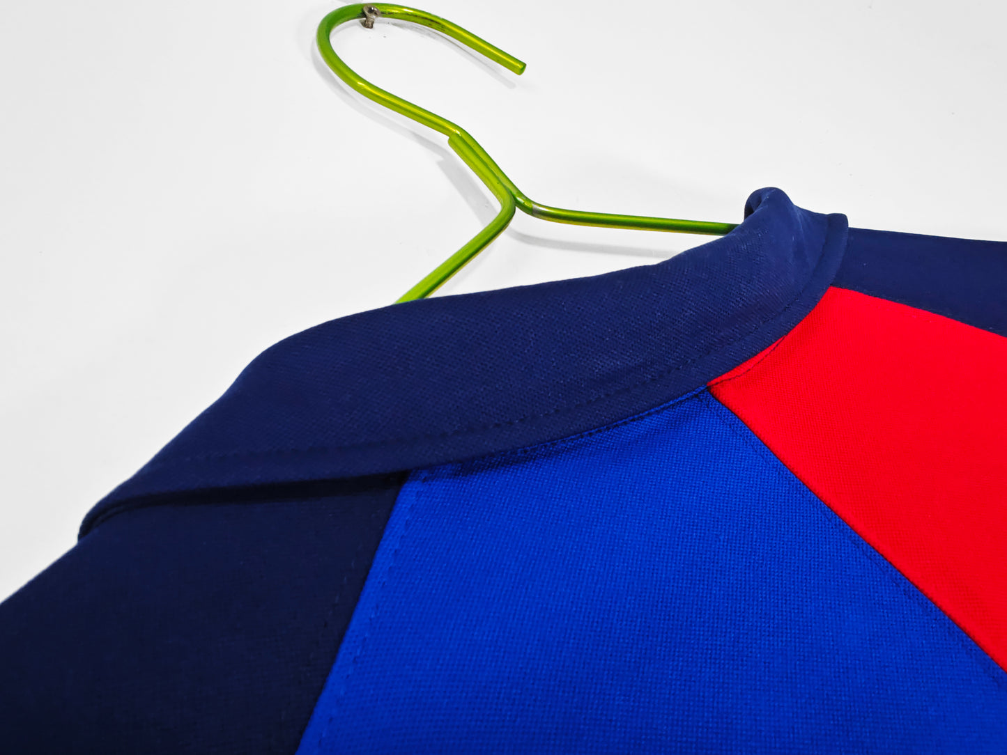 Barcelona 1999/00 - Mirror Original Version