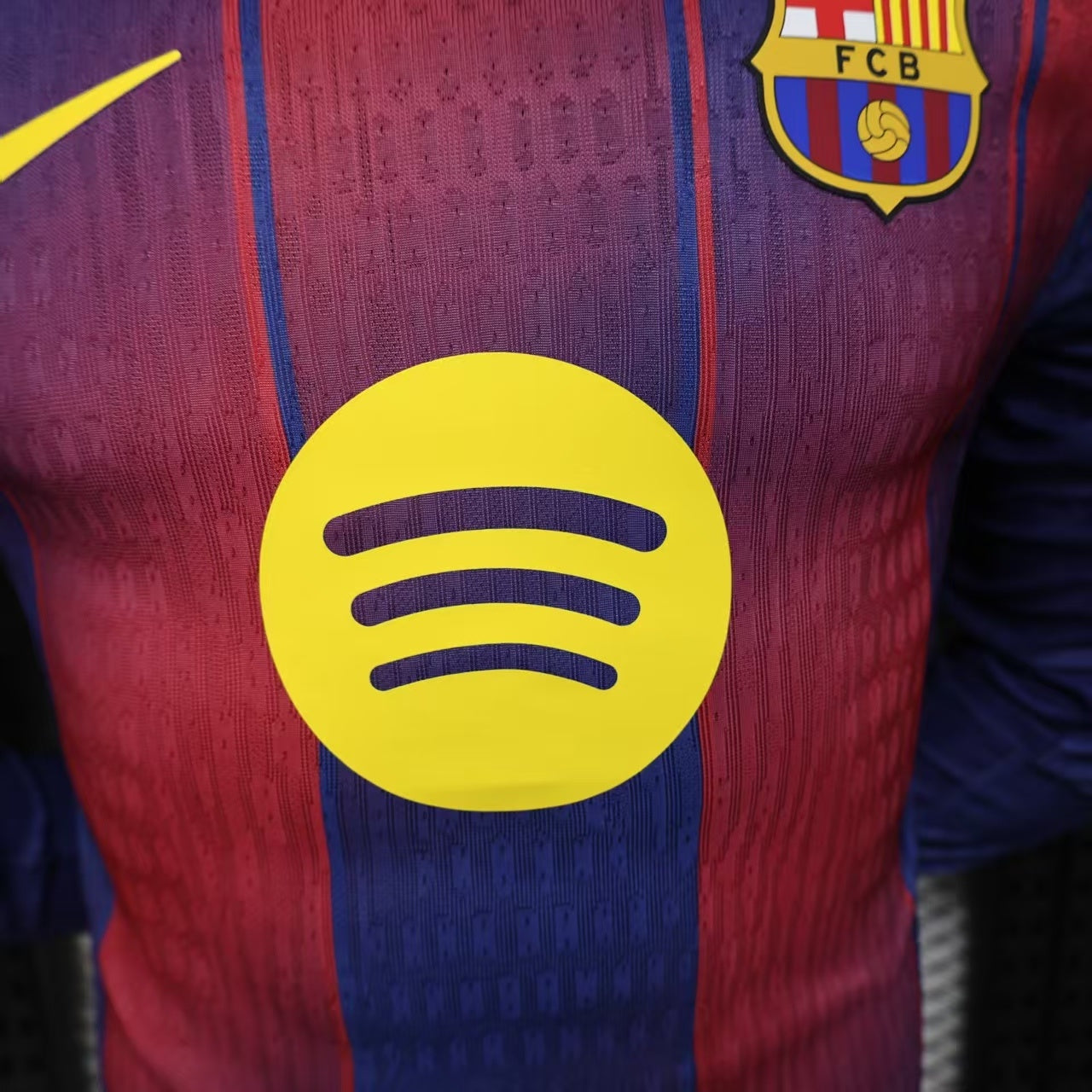 Barcelona Home Jersey 2025/26 - Player Verison ( Long Sleeve )