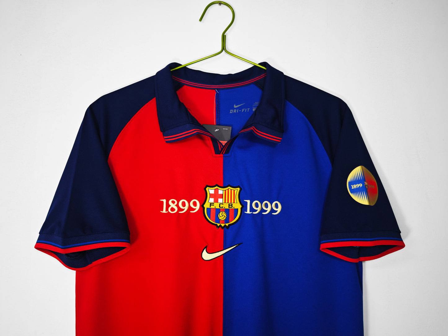 Barcelona 1999/00 - Mirror Original Version
