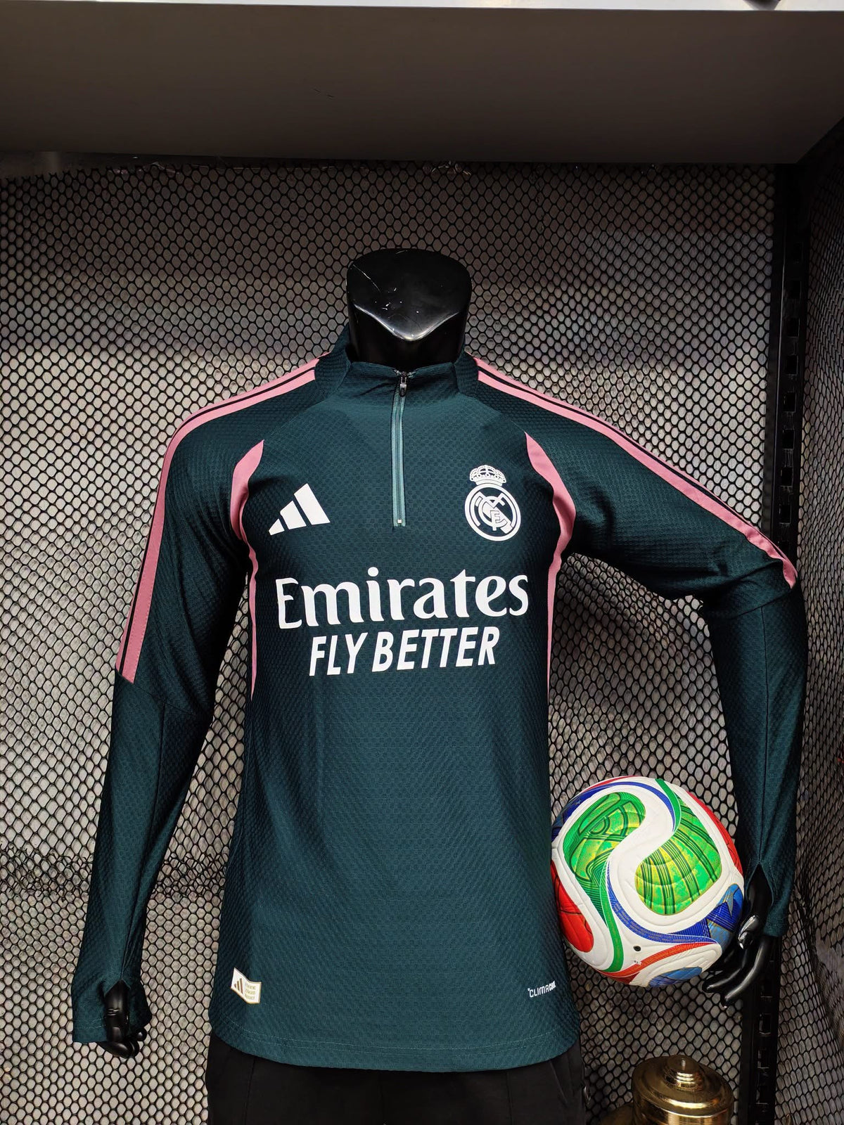 Real Madrid Green 2026/27 - Premium Version