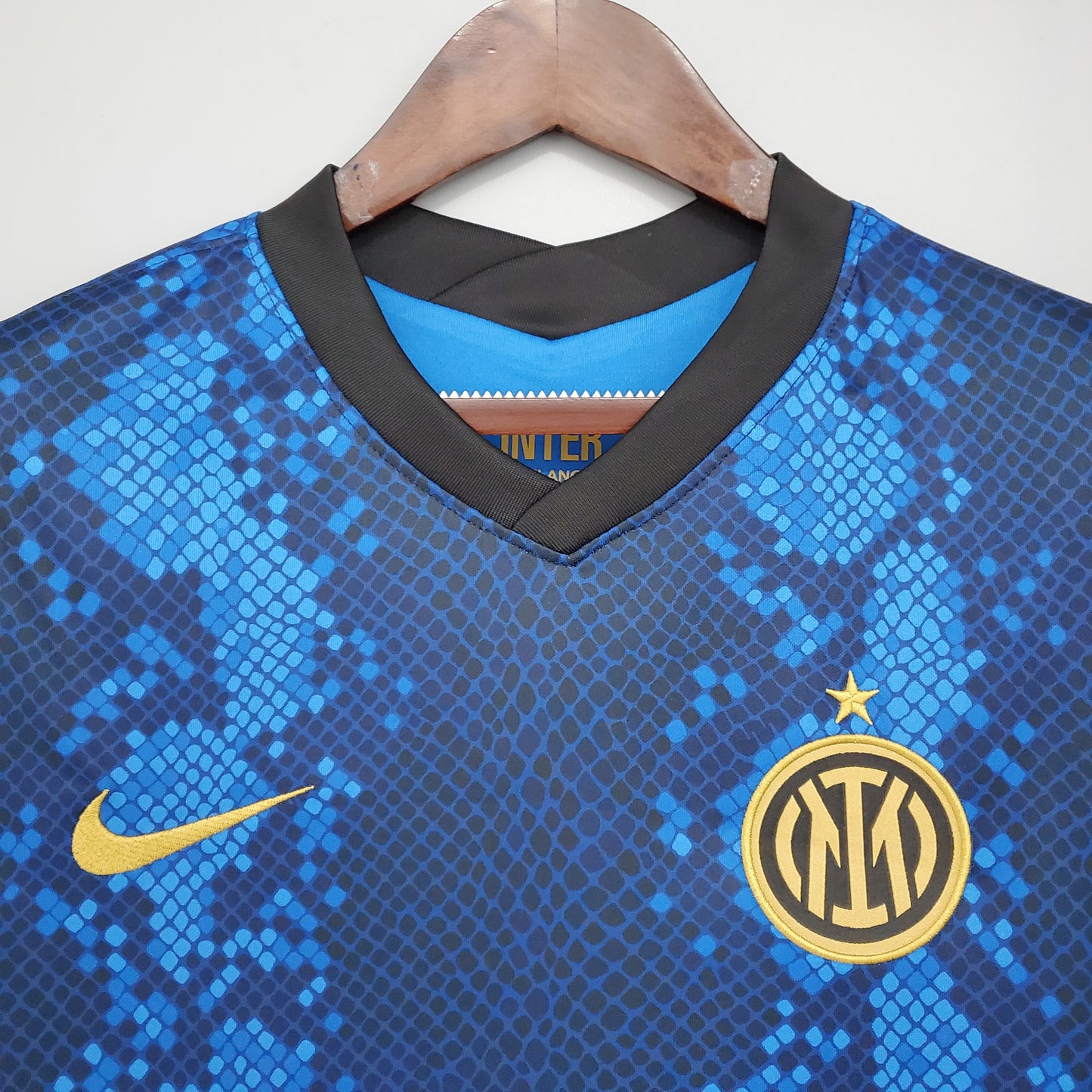 Inter Milan Home Jersey 2021/22 - Fan Version