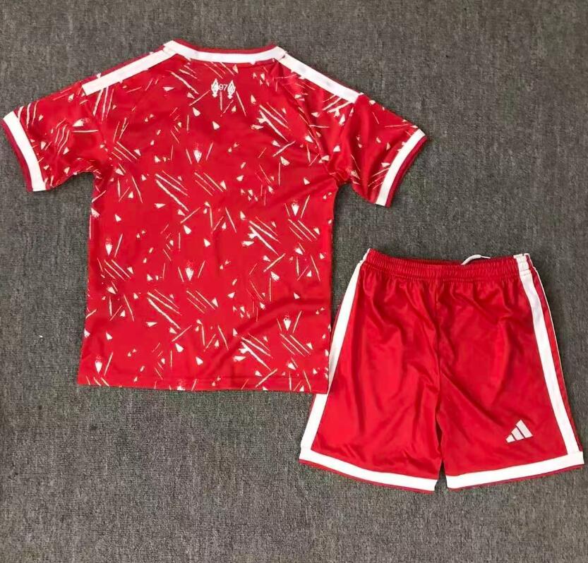 Liverpool Home Kids Kit 2026/27 - Mirror Original
