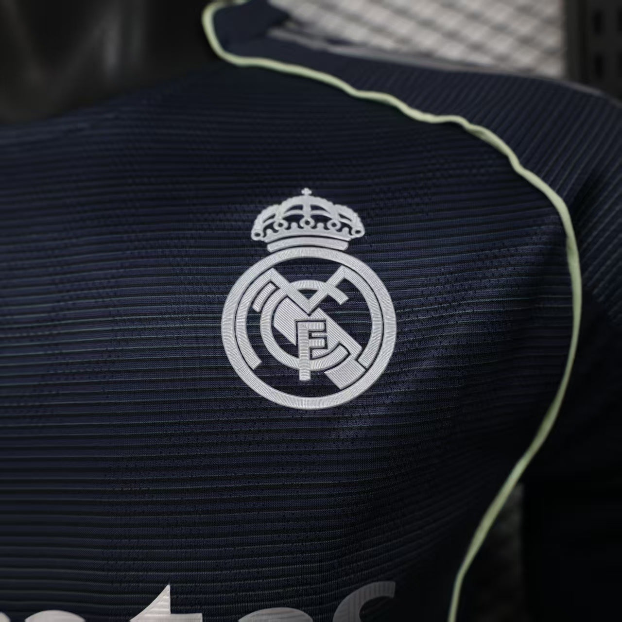 Real Madrid Away Jersey 2025/26 - Player Verison ( Long Sleeve )