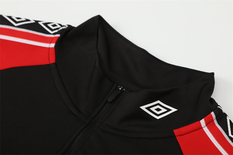 Manchester United 1998/99 Black Training Jacket