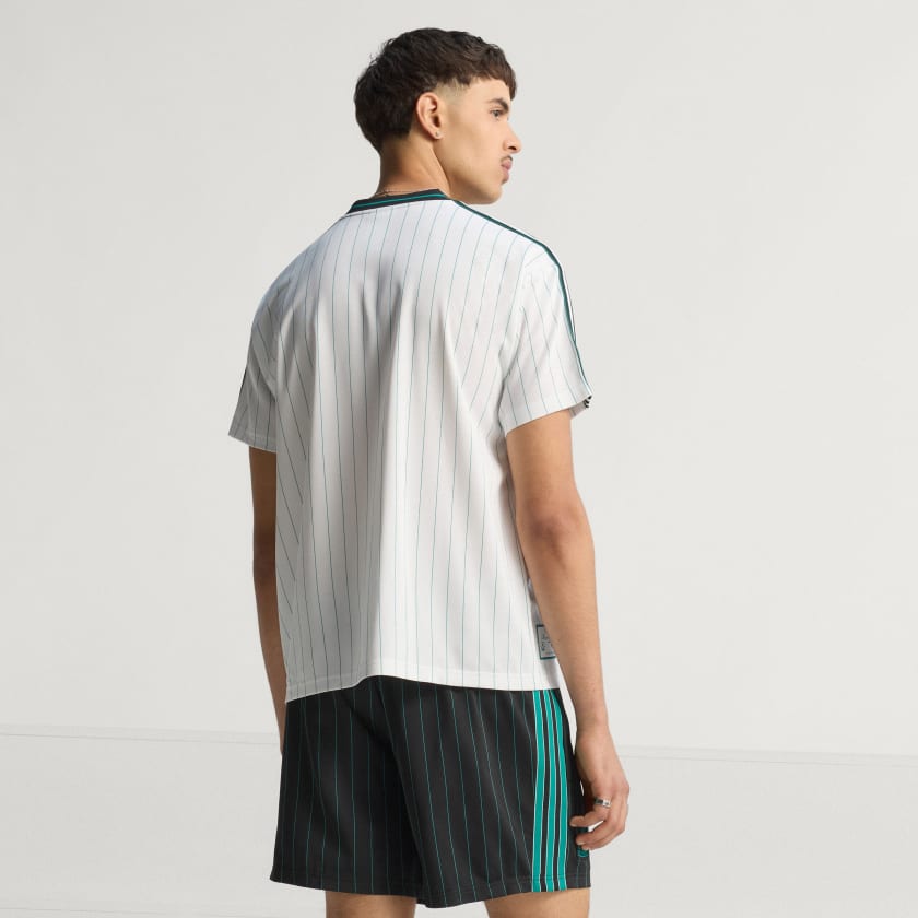 Liverpool White Icons Jersey 2025/26 - Fan Version