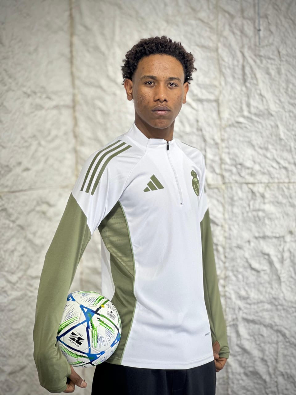 Real Madrid White Track 2025/26 - Premium Version