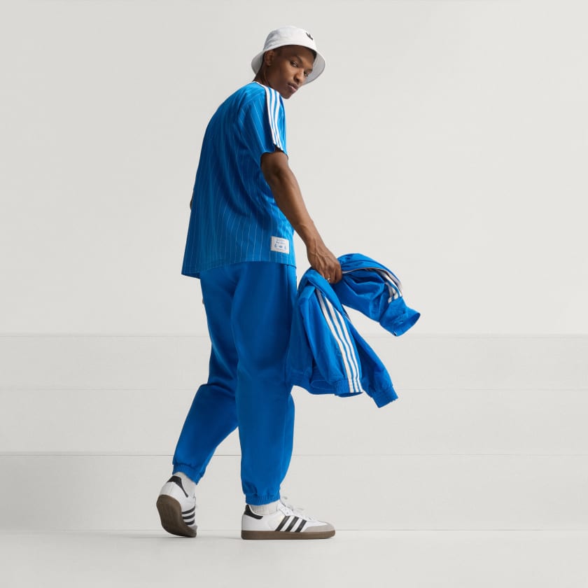 Real Madrid Blue Icons Jersey 2025/26 - Fan Version