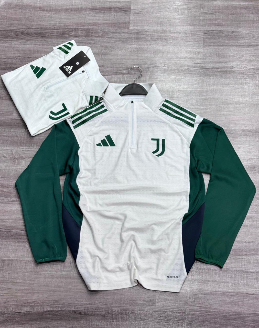 Juventus White Track 2025/26 - Premium Version