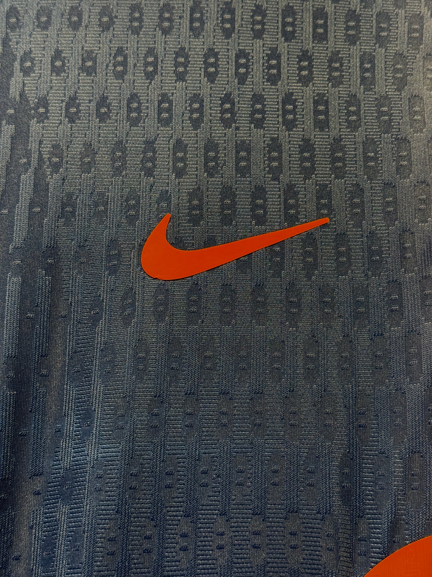 Barcelona Orange Track 2025/26 - Player Version