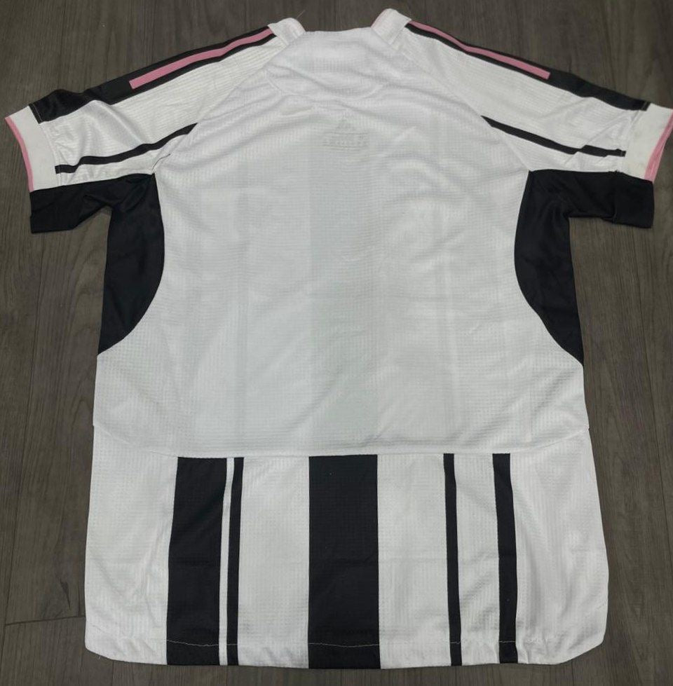 Juventus Home Jersey 2025/26 - Economic Version