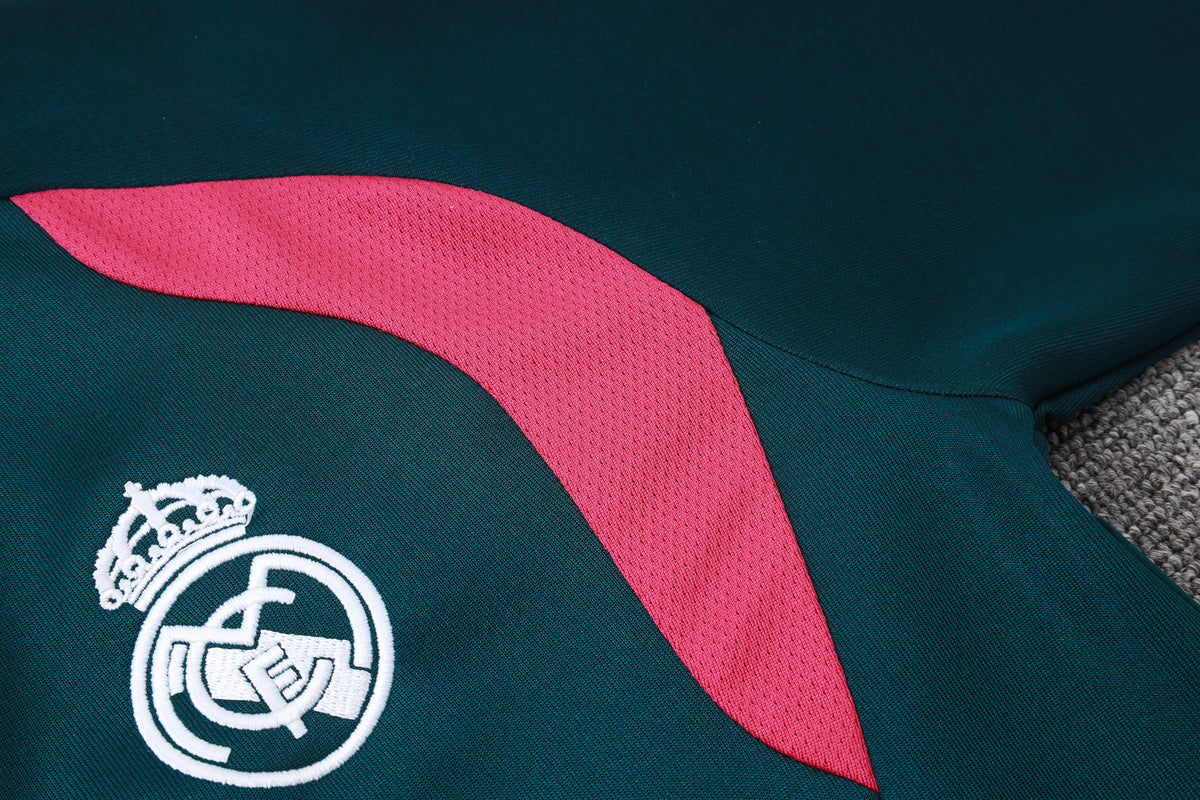 Real Madrid Green Tracksuit 2026/27 - Mirror Original