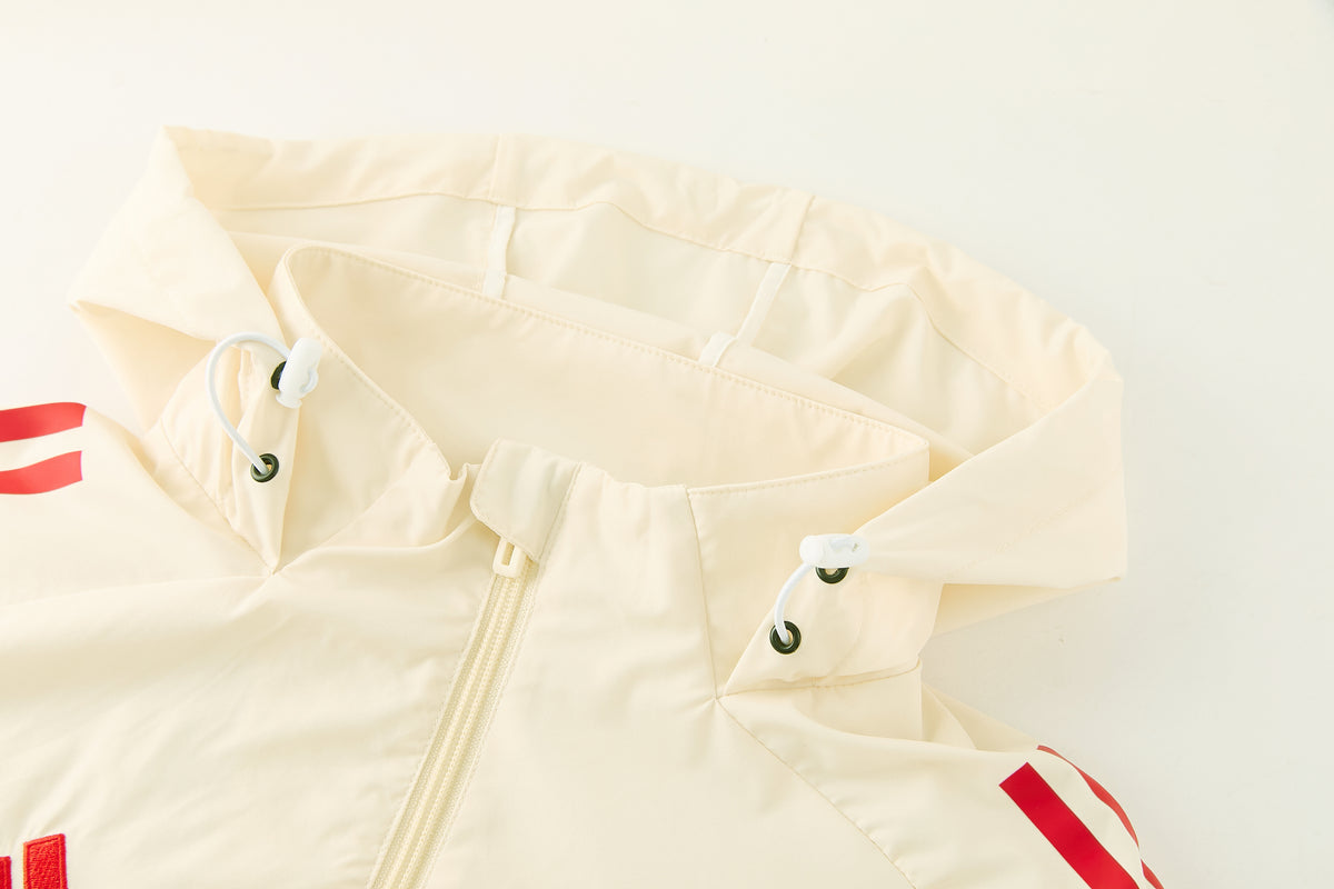 Liverpool Off White Waterproof Suit 2026/27 - Mirror Original