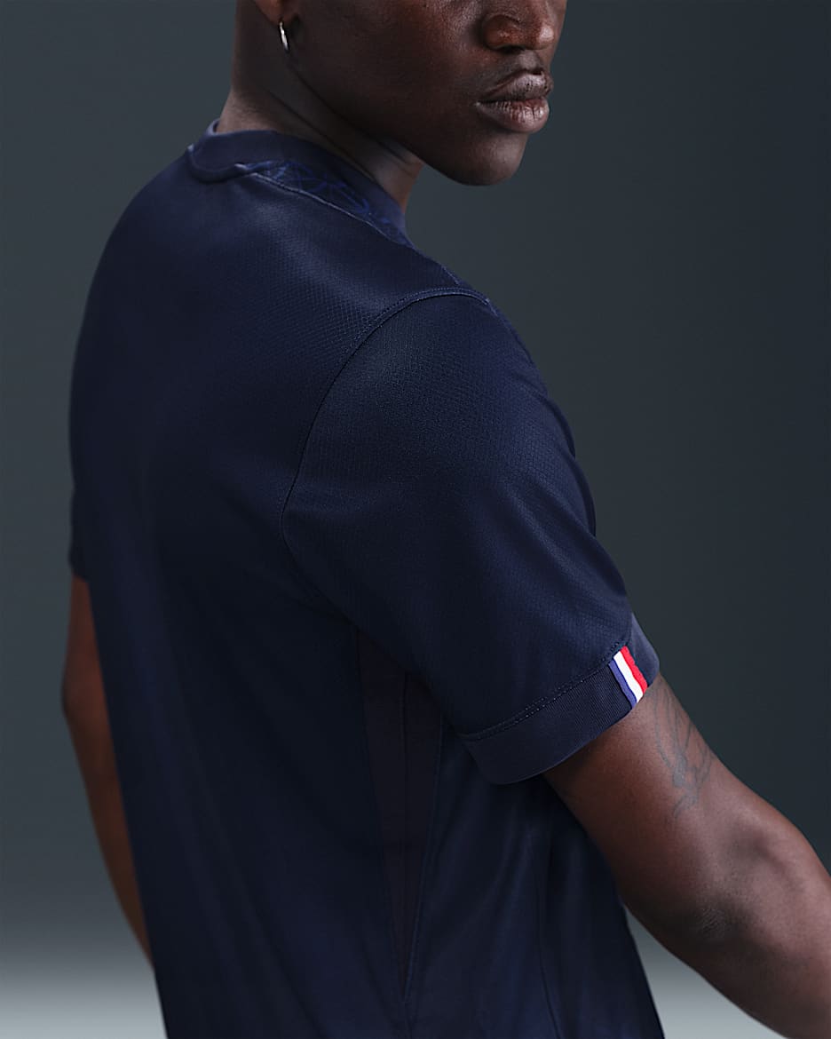 Paris Saint Germain Home Jersey 2025/26 - Fan Version
