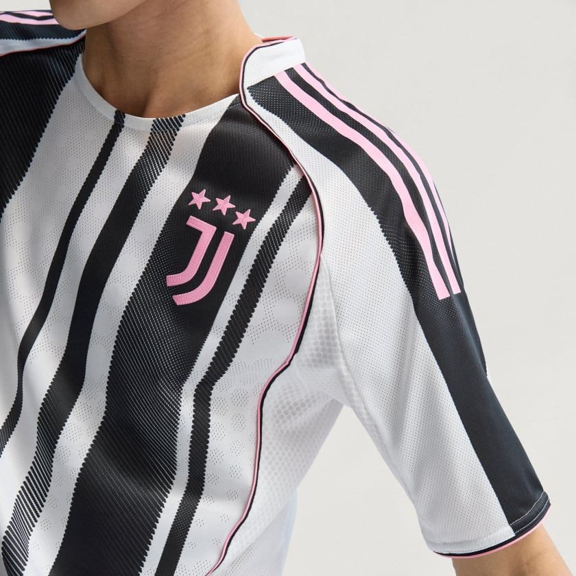 Juventus Home Jersey 2025/26 - Player Version