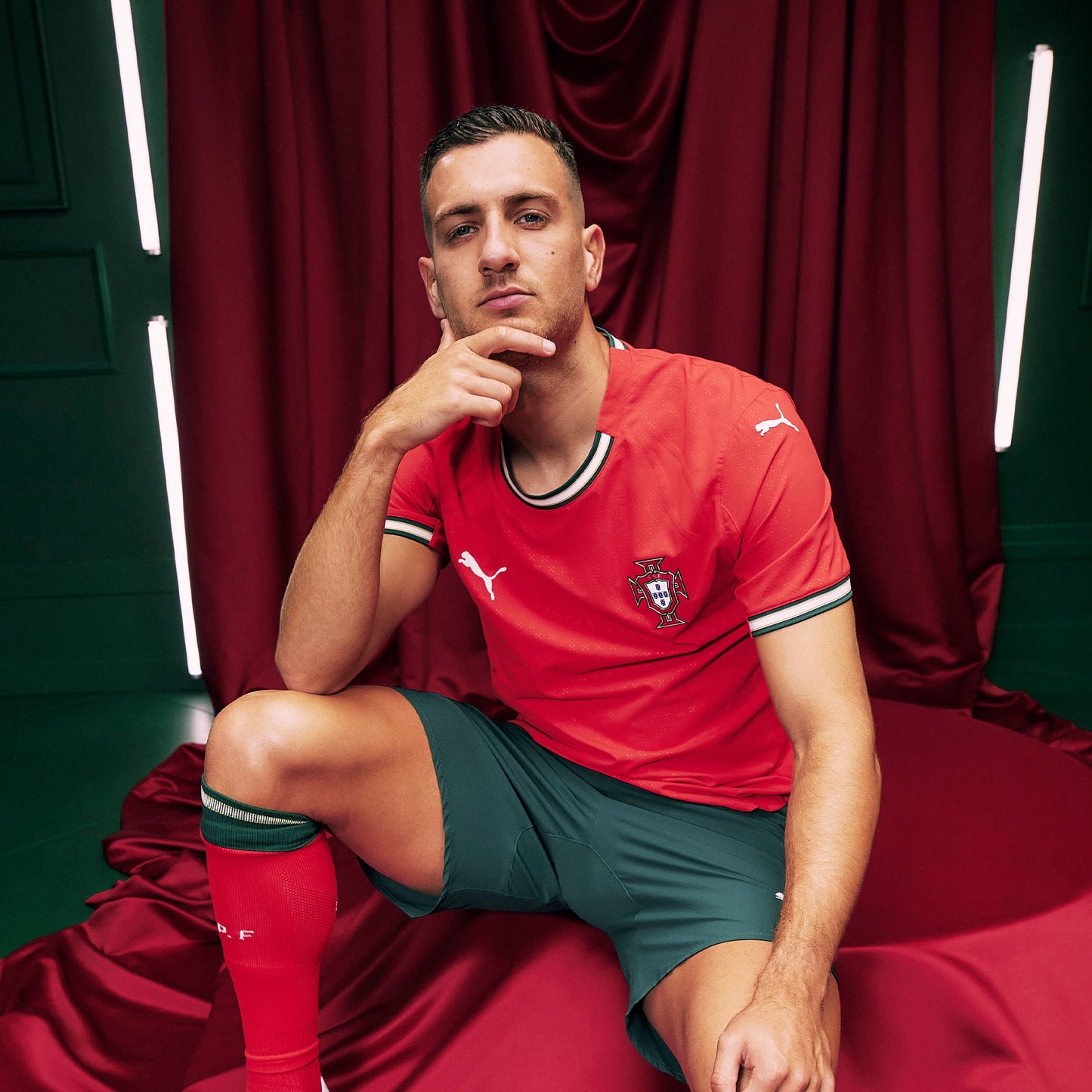 Portugal Home Jersey 2025/26 - Fan Version