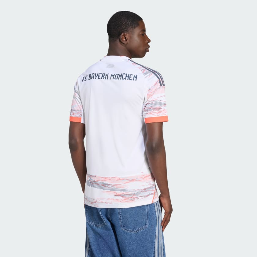 Bayern Munich Away Jersey 2025/26 - Fan Version