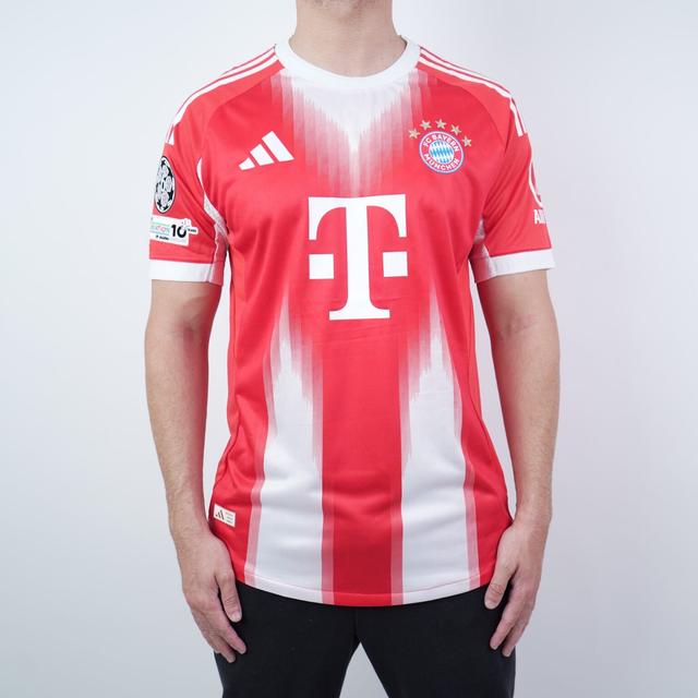 Bayern Munich Home Jersey 2025/26 - Player Verison